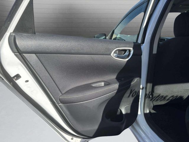 2015 Nissan Sentra 4dr Sedan I4 CVT SL - 22941943 - 12