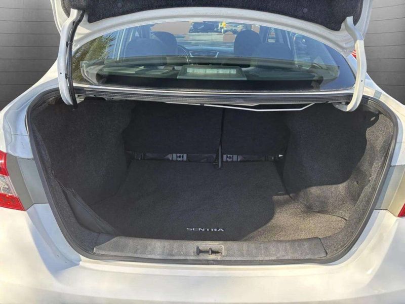 2015 Nissan Sentra 4dr Sedan I4 CVT SL - 22941943 - 14