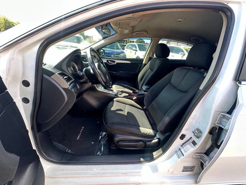 2015 Nissan Sentra 4dr Sedan I4 CVT SR - 22905212 - 10