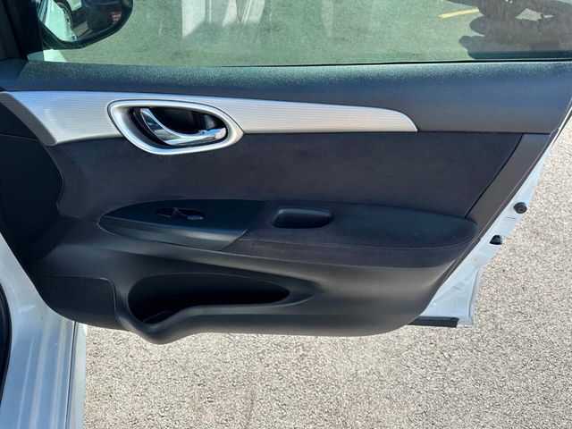 2015 Nissan Sentra 4dr Sedan I4 CVT SR - 22905212 - 22