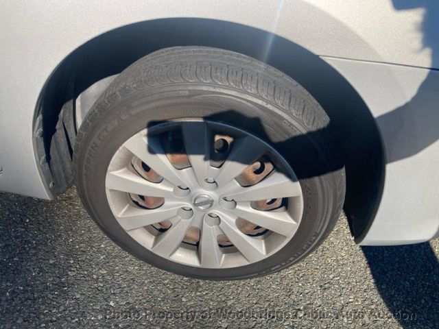 2015 Nissan Sentra 4dr Sedan I4 CVT SV - 22954182 - 12