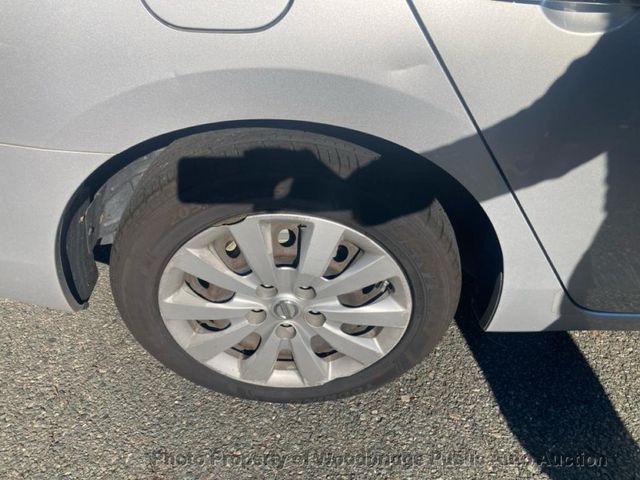 2015 Nissan Sentra 4dr Sedan I4 CVT SV - 22954182 - 13