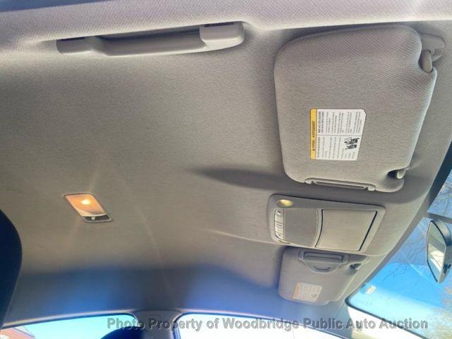 2015 Nissan Sentra 4dr Sedan I4 CVT SV - 22954182 - 6