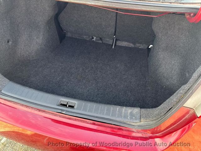 2015 Nissan Sentra 4dr Sedan I4 CVT SV - 23016984 - 12