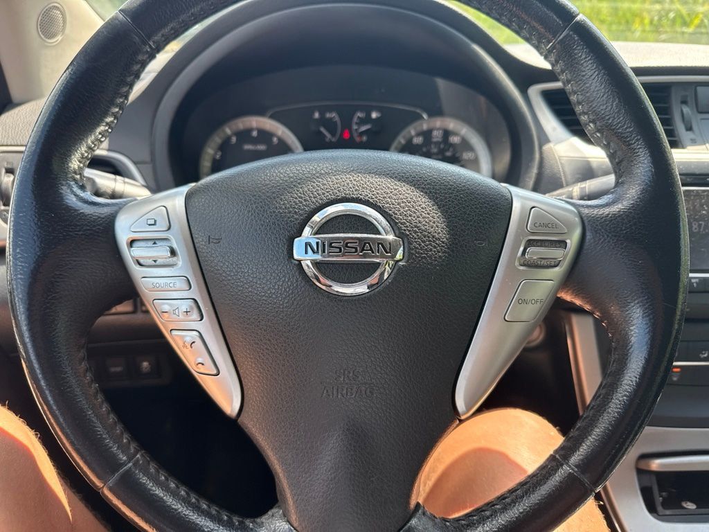 2015 Nissan Sentra 4dr Sedan I4 CVT SV - 23070654 - 9