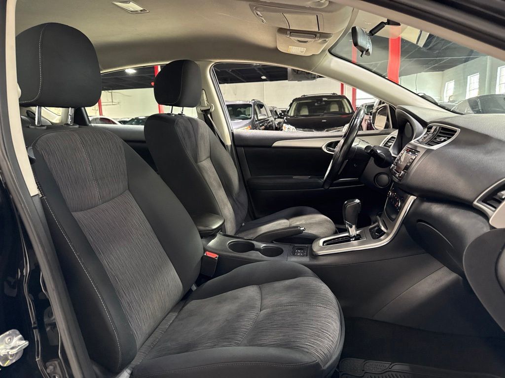 2015 Nissan Sentra 4dr Sedan I4 CVT SV - 23070654 - 25