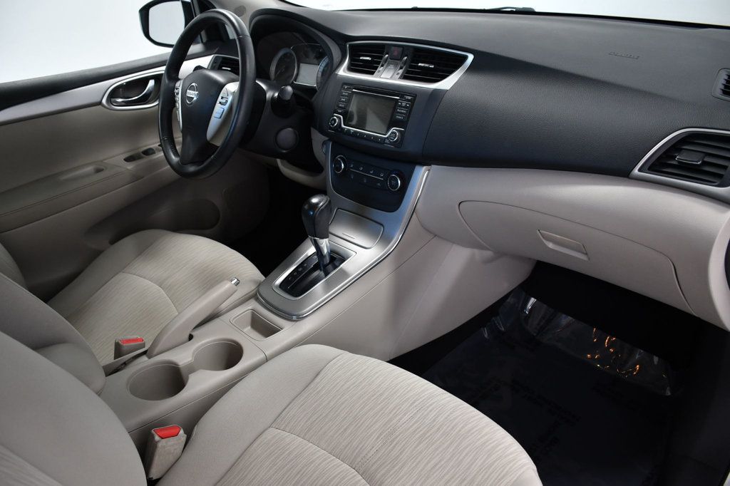 2015 Nissan Sentra 4dr Sedan I4 CVT SV - 22869272 - 16