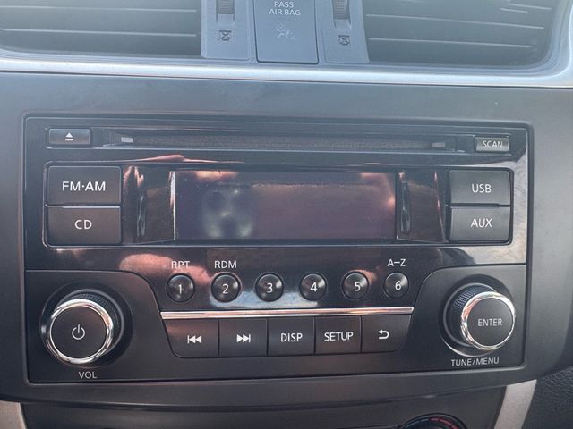 2015 Nissan Sentra S - 23026007 - 19
