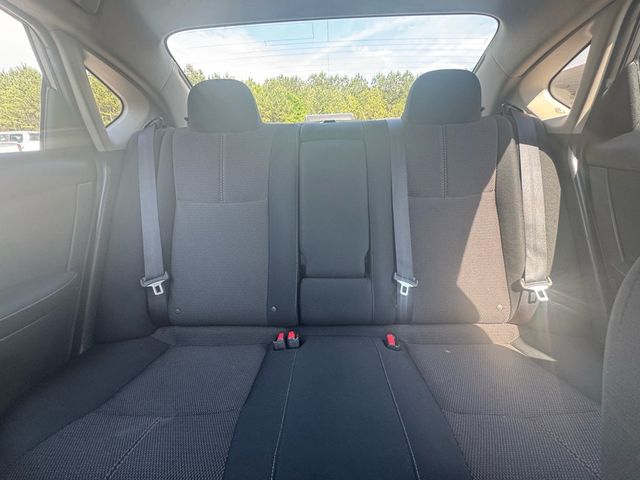 2015 Nissan Sentra S - 23026007 - 25