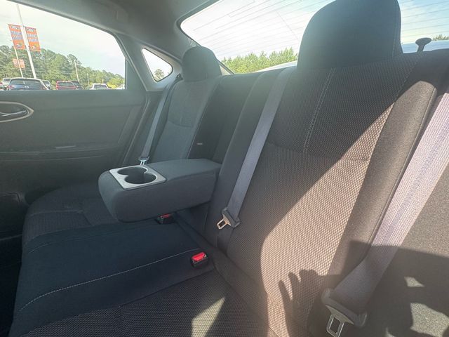 2015 Nissan Sentra S - 23026007 - 27