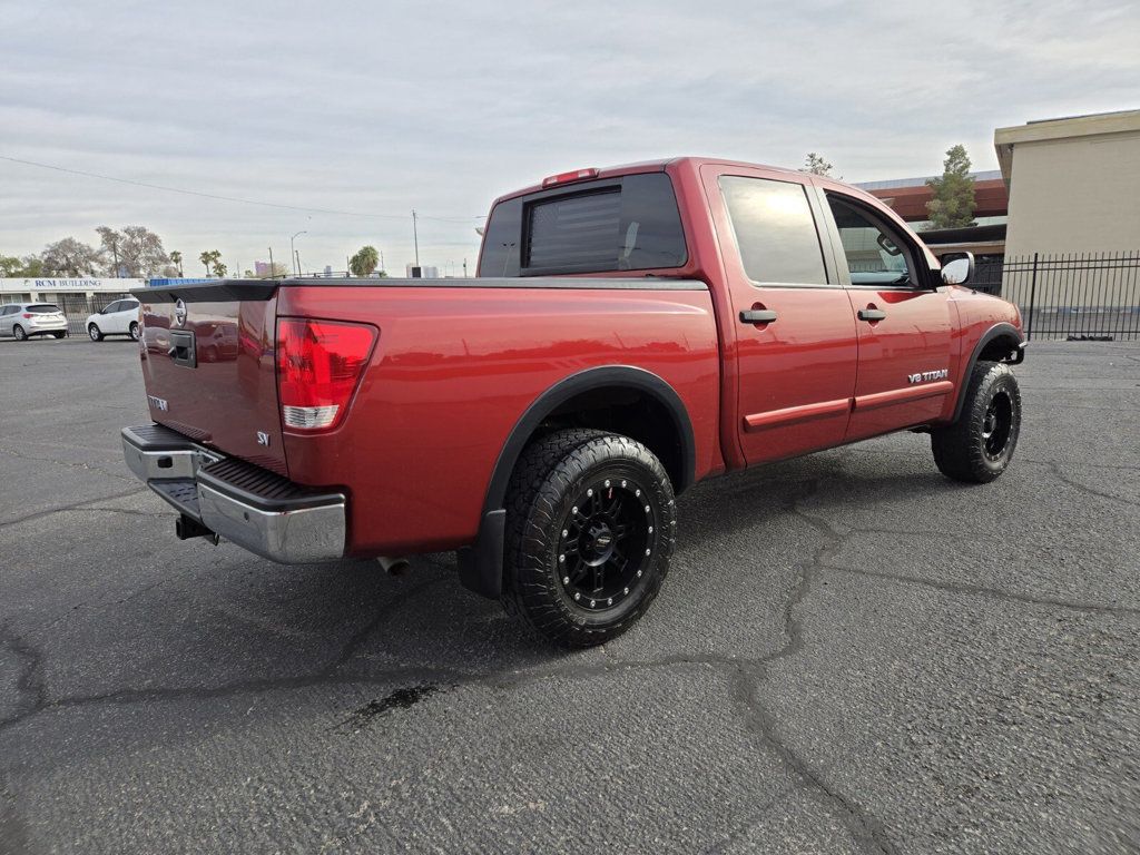 2015 Nissan Titan 2WD Crew Cab SWB SV - 22656619 - 2