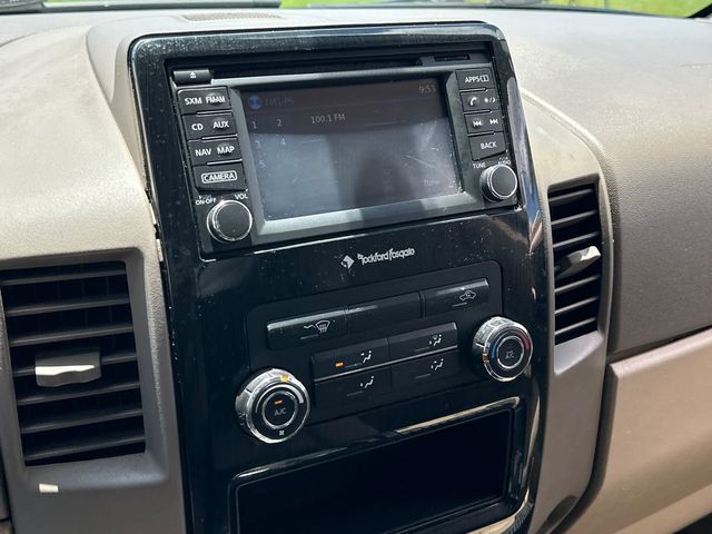 2015 Nissan Titan 2WD King Cab SWB SV - 23020756 - 15