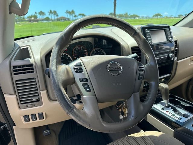 2015 Nissan Titan 2WD King Cab SWB SV - 23020756 - 17