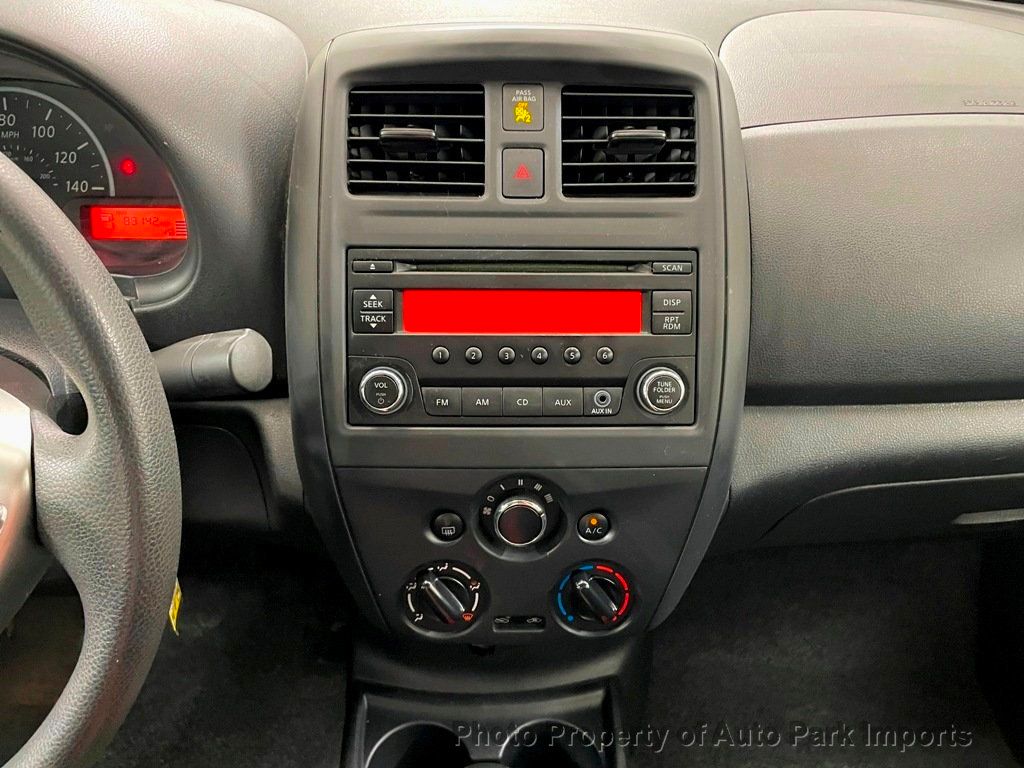 2015 Nissan Versa 4dr Sedan CVT 1.6 S Plus - 21665694 - 19