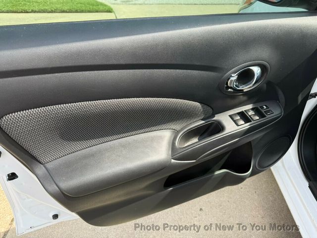 2015 Nissan Versa 4dr Sedan CVT 1.6 SV - 23048787 - 10