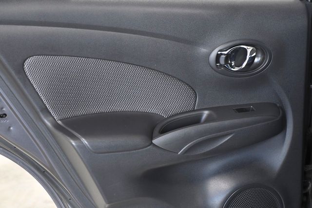 2015 Nissan Versa 4dr Sedan CVT 1.6 SV - 22542264 - 10