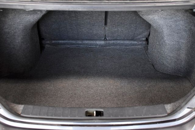 2015 Nissan Versa 4dr Sedan CVT 1.6 SV - 22542264 - 12