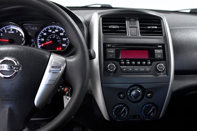 2015 Nissan Versa 4dr Sedan CVT 1.6 SV - 22542264 - 23