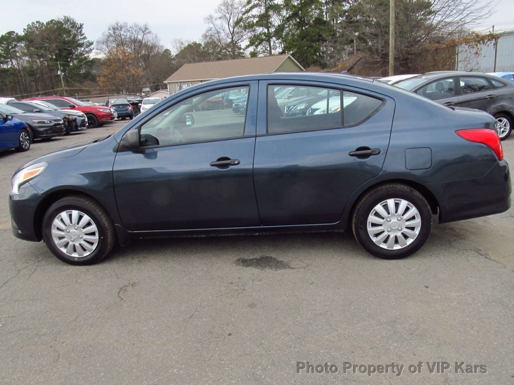 2015 Nissan Versa 4dr Sedan Manual 1.6 S - 20546012 - 3