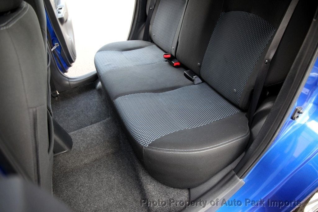 2015 Nissan Versa Note 1.6 SV photo 22