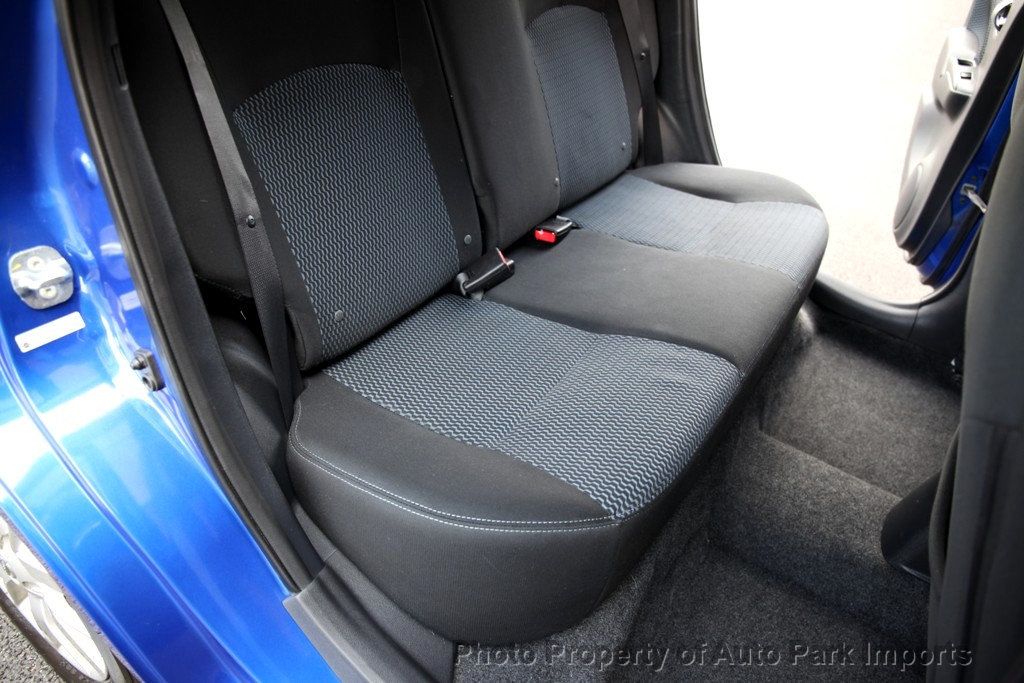 2015 Nissan Versa Note 1.6 SV photo 24