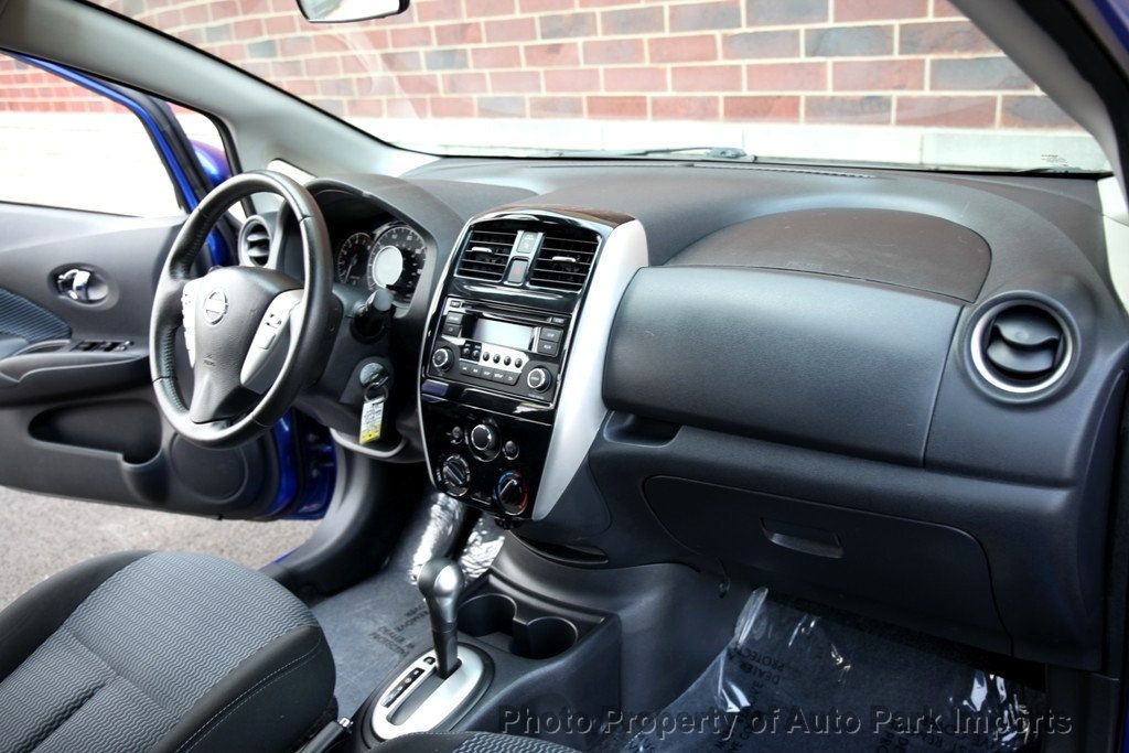 2015 Nissan Versa Note 1.6 SV photo 29
