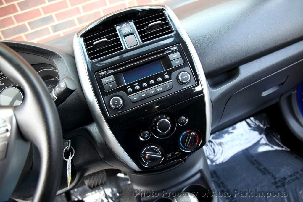 2015 Nissan Versa Note 1.6 SV photo 31