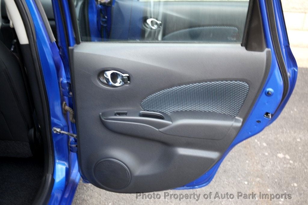 2015 Nissan Versa Note 1.6 SV photo 36