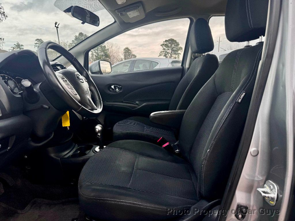 2015 Nissan Versa Note Hatchback 1.6 SV 5dr  - 22333436 - 13