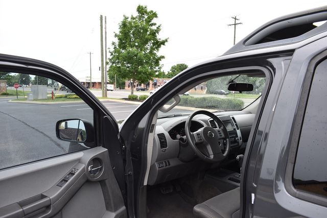 2015 Nissan Xterra 2WD 4dr Automatic S - 23036142 - 16