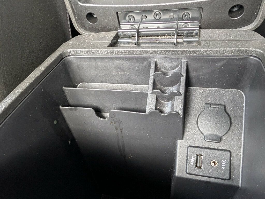 2015 Nissan Xterra Final Year - Best Color - Lowest Miles Anywhere - 23006861 - 32