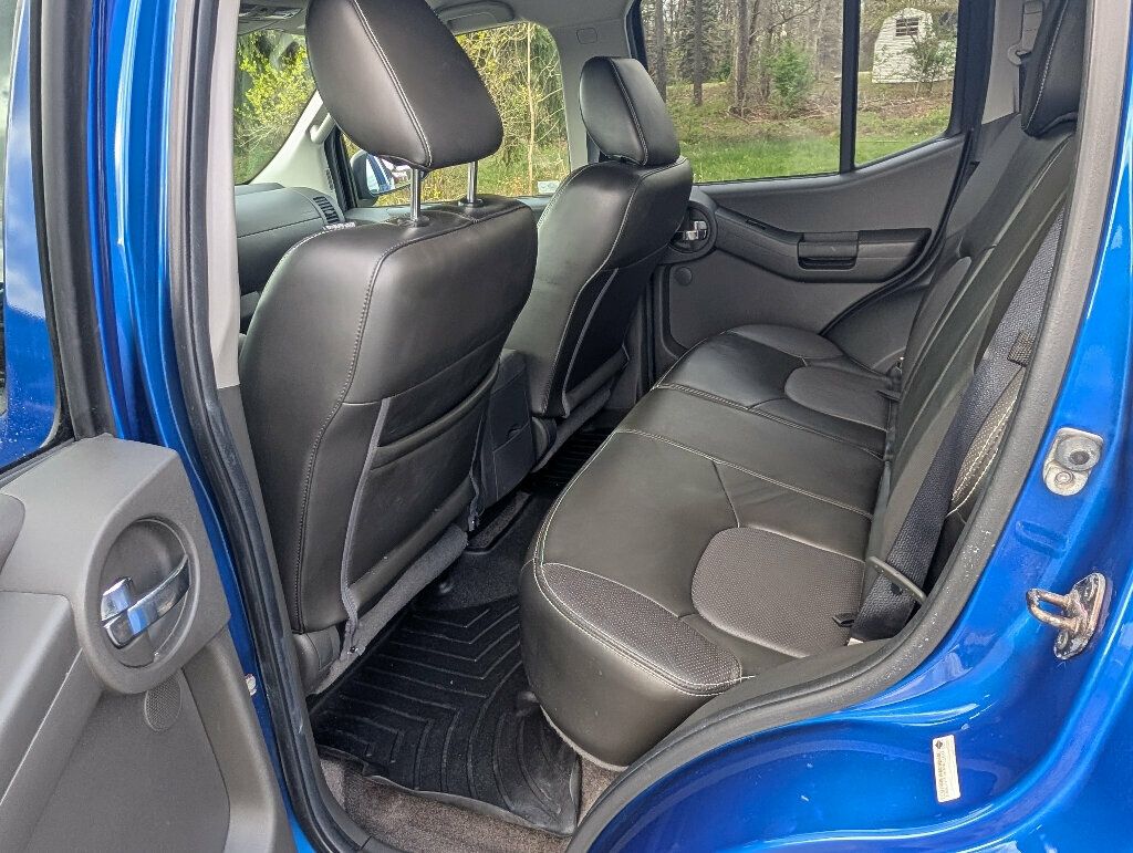 2015 Nissan Xterra Final Year - Best Color - Lowest Miles Anywhere - 23006861 - 33