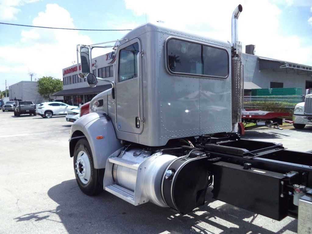 2015 Peterbilt 348 w/ JerrDan 26ft Industrial Carrier  Tandem Axle - 23054794 - 13