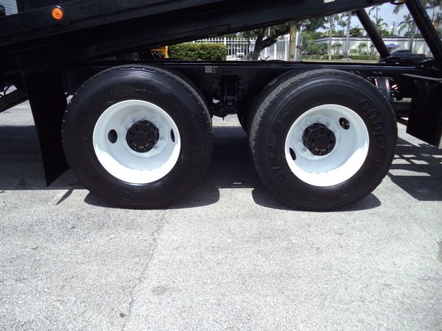 2015 Peterbilt 348 w/ JerrDan 26ft Industrial Carrier  Tandem Axle - 23054794 - 18