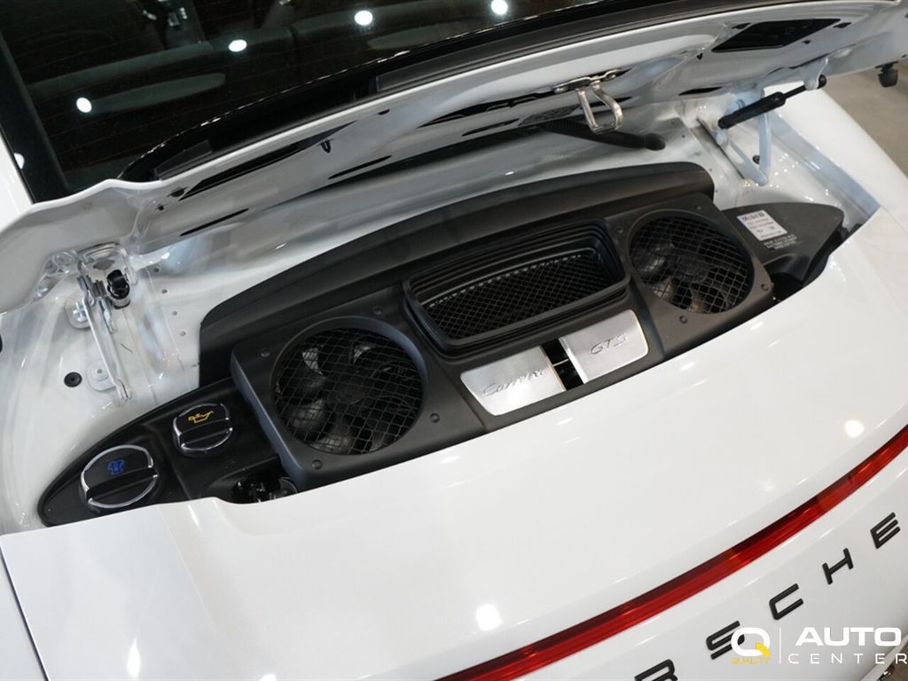 2015 Porsche 911  - 22939173 - 15