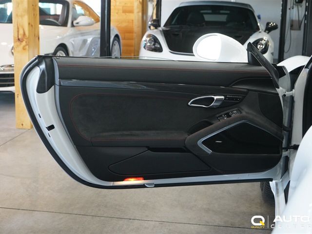 2015 Porsche 911  - 22939173 - 17