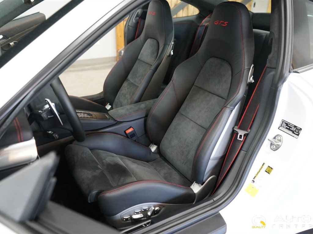 2015 Porsche 911  - 22939173 - 22