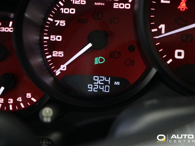 2015 Porsche 911  - 22939173 - 33