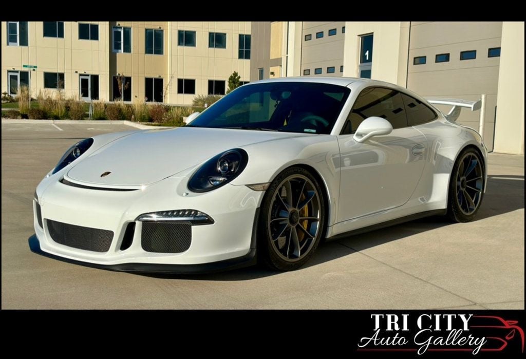 2015 Porsche 911 2015 PORSCHE 911 GT3 - 22648360 - 0