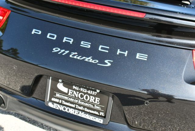 2015 Porsche 911 2 Door Coupe Turbo S W/Burmester Sound and Premium Package Plus - 22957643 - 9