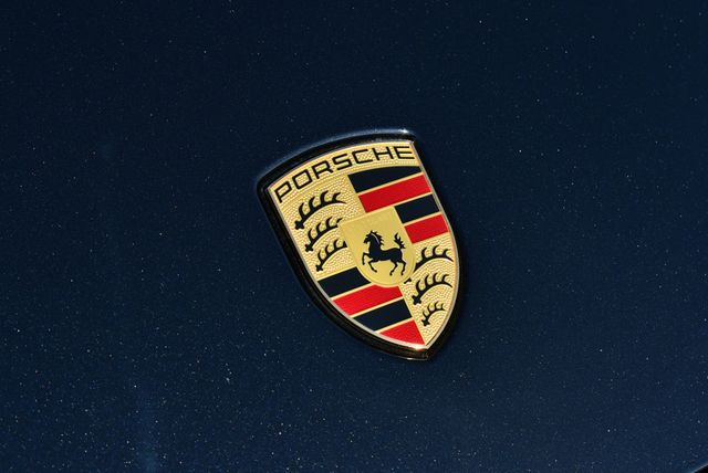 2015 Porsche 911 2 Door Coupe Turbo S W/Burmester Sound and Premium Package Plus - 22957643 - 10