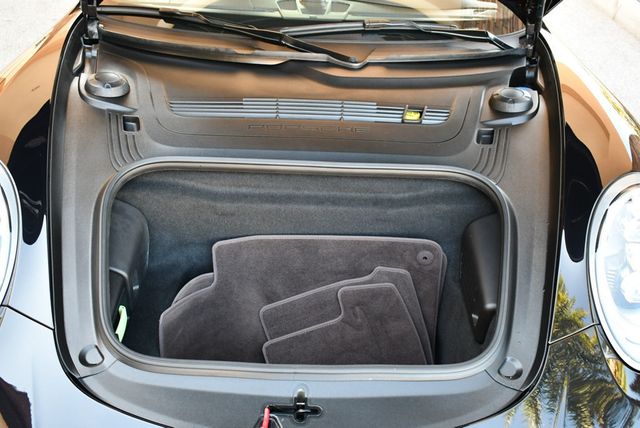 2015 Porsche 911 2 Door Coupe Turbo S W/Burmester Sound and Premium Package Plus - 22957643 - 16