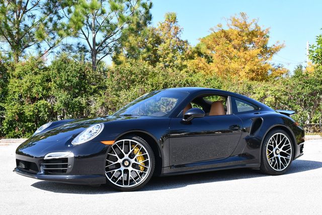 2015 Porsche 911 2 Door Coupe Turbo S W/Burmester Sound and Premium Package Plus - 22957643 - 21