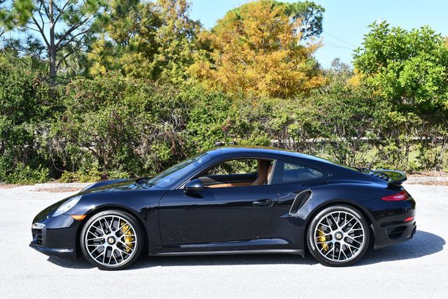 2015 Porsche 911 2 Door Coupe Turbo S W/Burmester Sound and Premium Package Plus - 22957643 - 23
