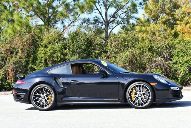 2015 Porsche 911 2 Door Coupe Turbo S W/Burmester Sound and Premium Package Plus - 22957643 - 35