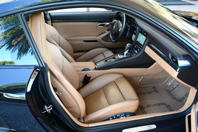 2015 Porsche 911 2 Door Coupe Turbo S W/Burmester Sound and Premium Package Plus - 22957643 - 49