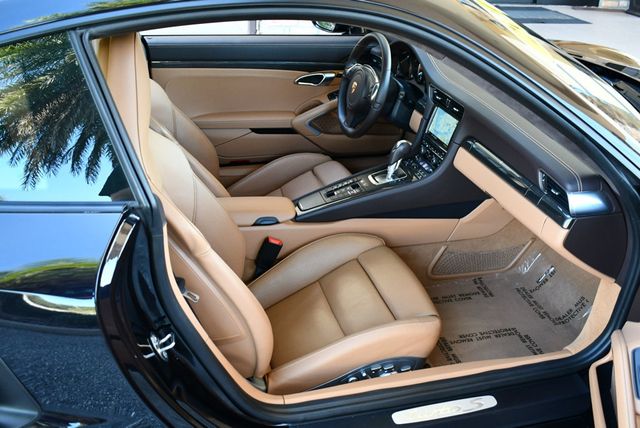 2015 Porsche 911 2 Door Coupe Turbo S W/Burmester Sound and Premium Package Plus - 22957643 - 51