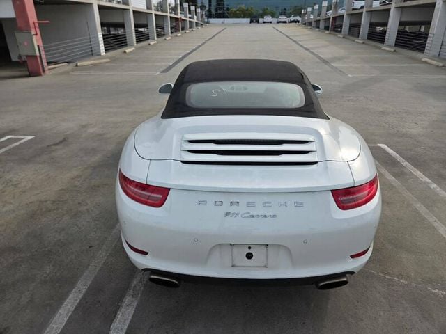 2015 Porsche 911 2dr Cabriolet Carrera - 22975978 - 4