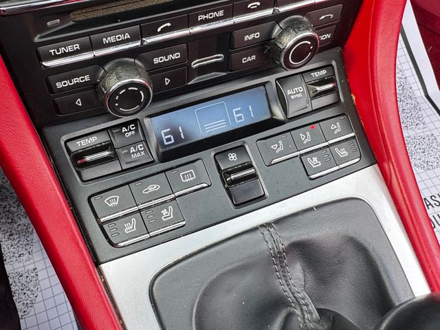 2015 Porsche 911 2dr Cabriolet Carrera - 22960102 - 17