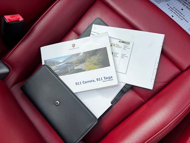 2015 Porsche 911 2dr Cabriolet Carrera - 22960102 - 27